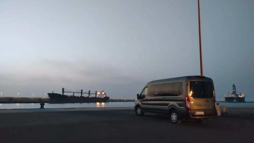 Taxi Bus Tenerife - traslados a puertos de Tenerife